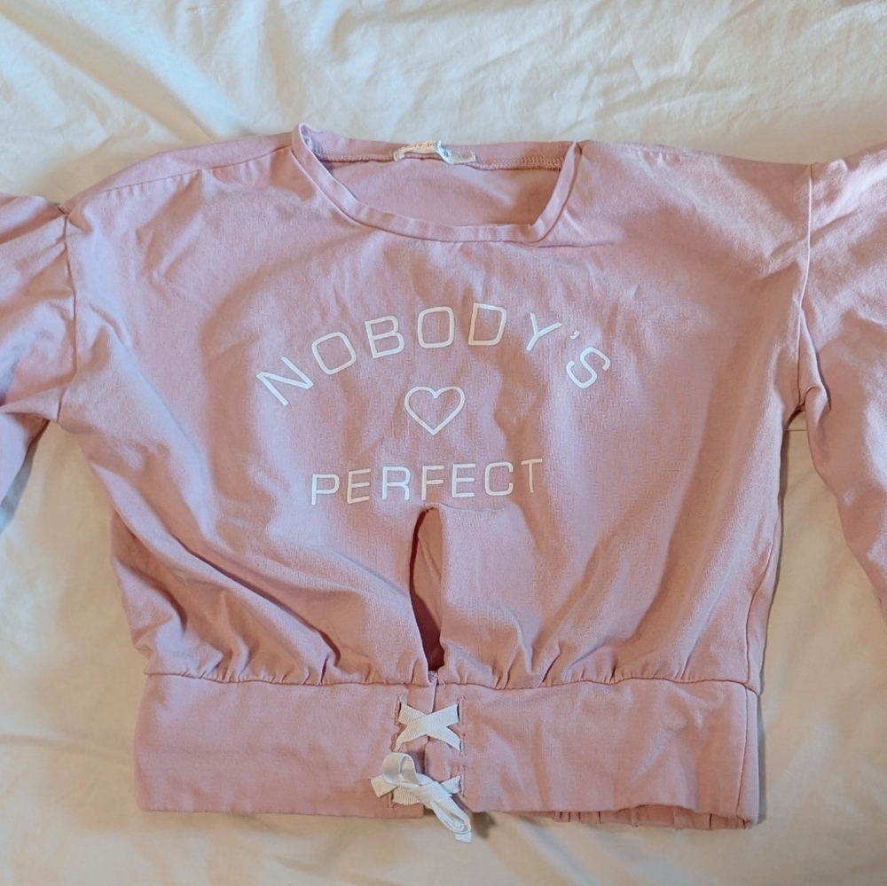 retro keyhole bell sleeve crop top
